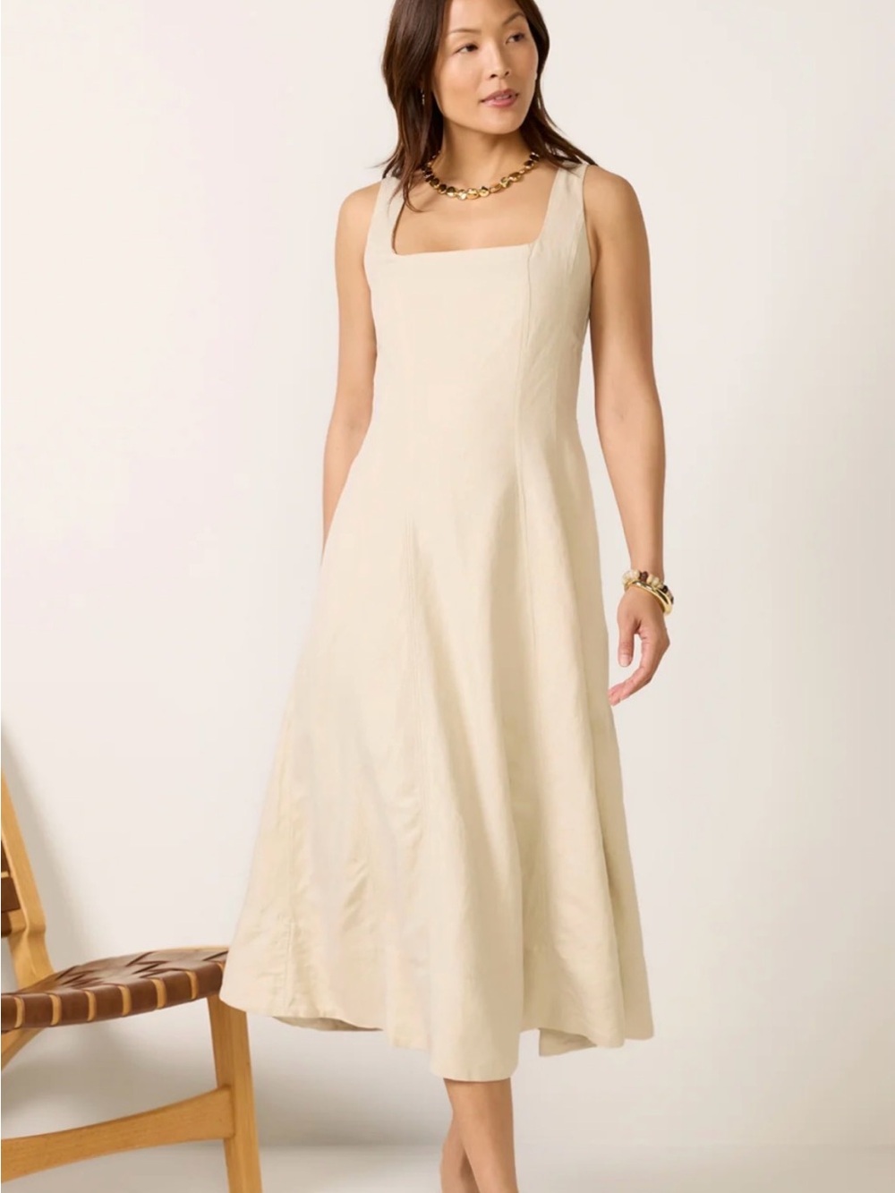 Evereve Kaiden linen seamed midi dress